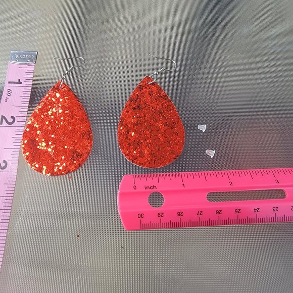 Disco Glittered Teardrop Shape Dangle Earrings Faux Leather Red 2.95" Drop New - Picture 6 of 9